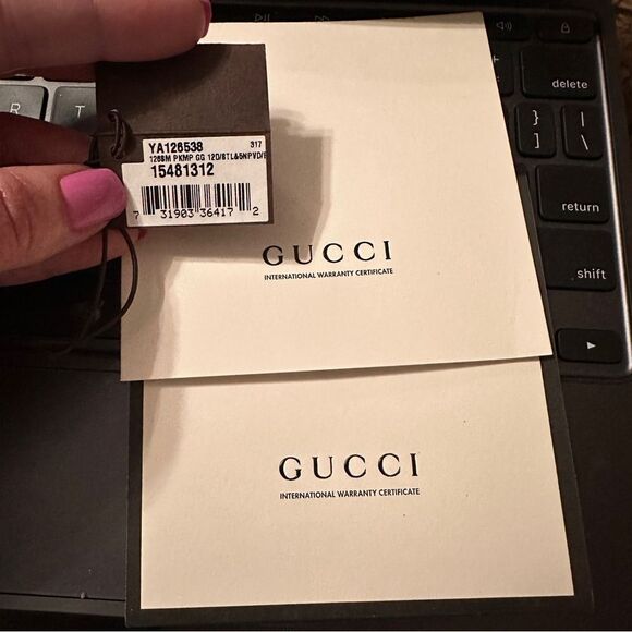 Gucci G-Timeless Pink 27mm Women’s Watch - Picture 8 of 8